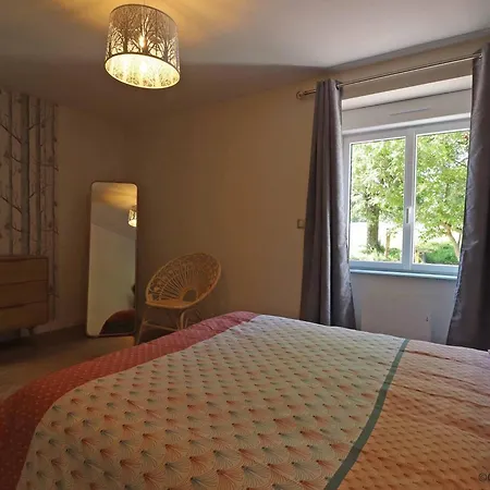 Charmante Maison Avec Jardin Et Wifi Inclus - Fr-1-497-133 * Joue-du-Plain