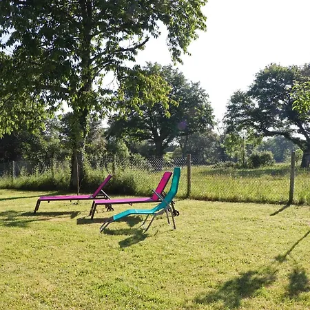 Casa de Férias Charmante Maison Avec Jardin Et Wifi Inclus - Fr-1-497-133 Joue-du-Plain