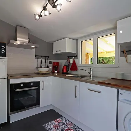 Charmante Maison Avec Jardin Et Wifi Inclus - Fr-1-497-133 בית כפרי *
