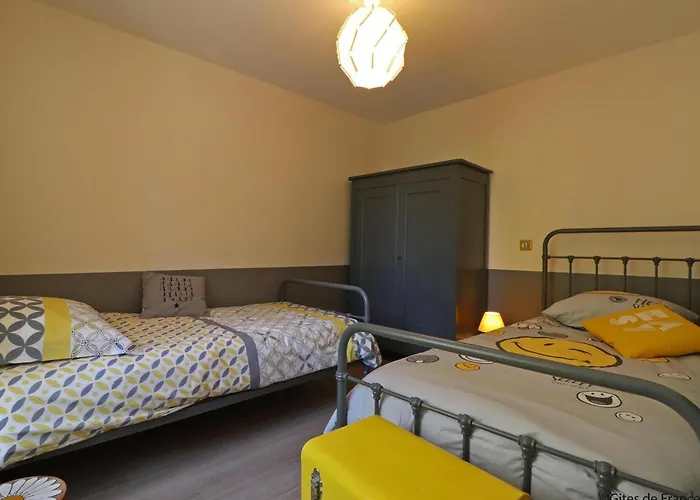 Charmante Maison Avec Jardin Et Wifi Inclus - Fr-1-497-133 * Joue-du-Plain