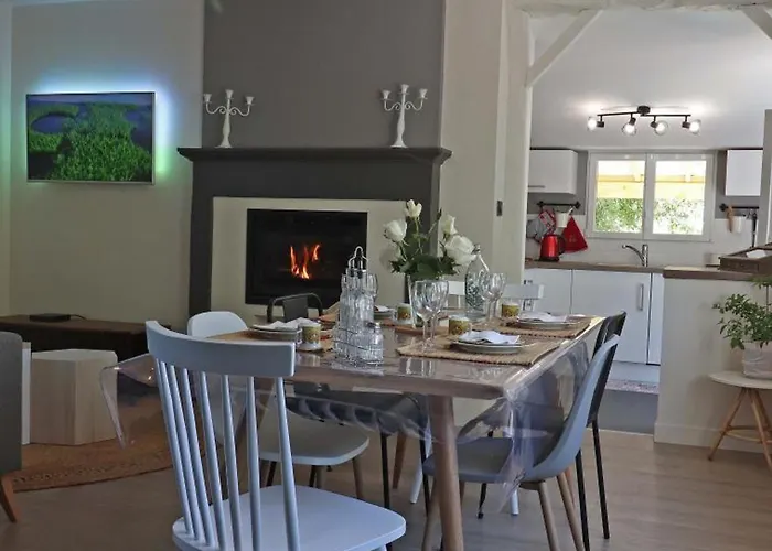 Dom wakacyjny Charmante Maison Avec Jardin Et Wifi Inclus - Fr-1-497-133 Joue-du-Plain