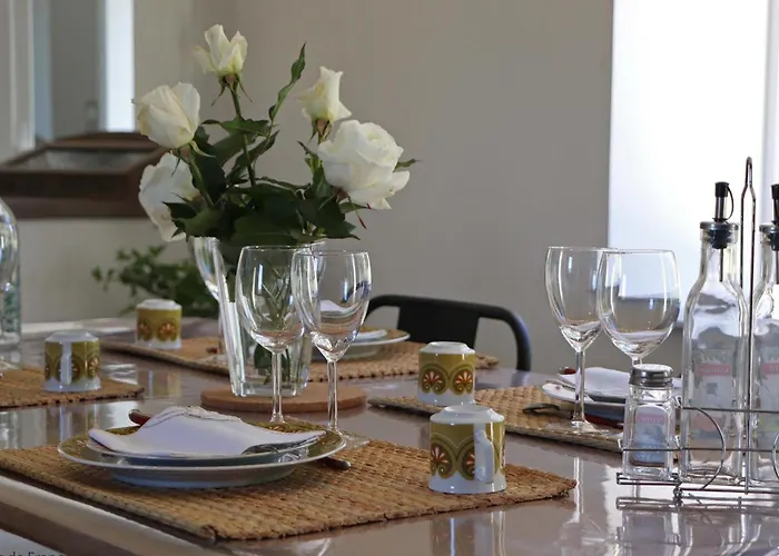 Charmante Maison Avec Jardin Et Wifi Inclus - Fr-1-497-133