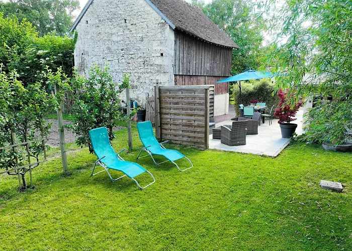 Charmante Maison Avec Jardin Et Wifi Inclus - Fr-1-497-133