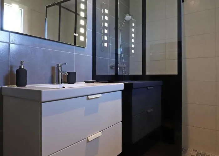 Charmante Maison Avec Jardin Et Wifi Inclus - Fr-1-497-133 *