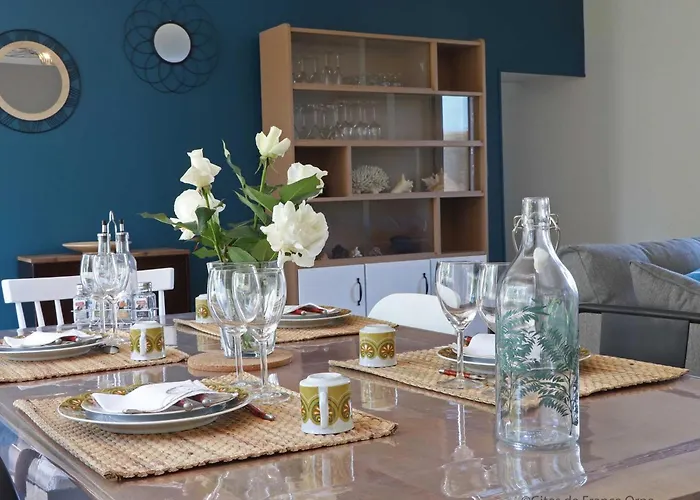 Charmante Maison Avec Jardin Et Wifi Inclus - Fr-1-497-133 Joue-du-Plain