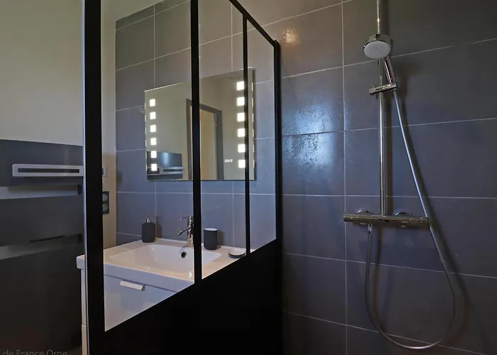 Dom wakacyjny Charmante Maison Avec Jardin Et Wifi Inclus - Fr-1-497-133