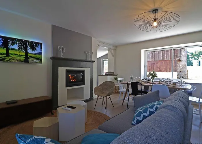 Charmante Maison Avec Jardin Et Wifi Inclus - Fr-1-497-133 Joue-du-Plain